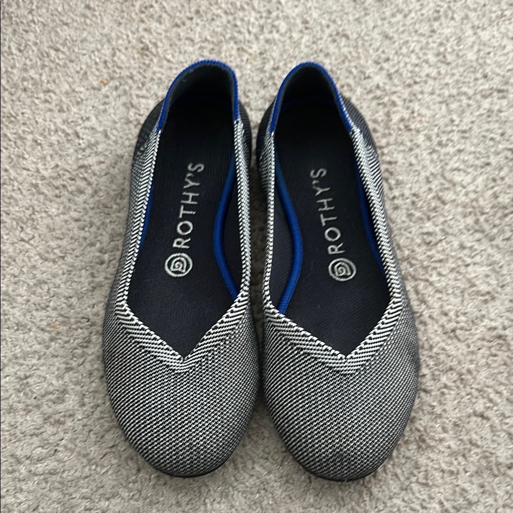 Rothy's Women's Black and Blue Flats